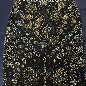 Lularoe elegant Stylish Paisley and Floral Skirt with Gold Accents